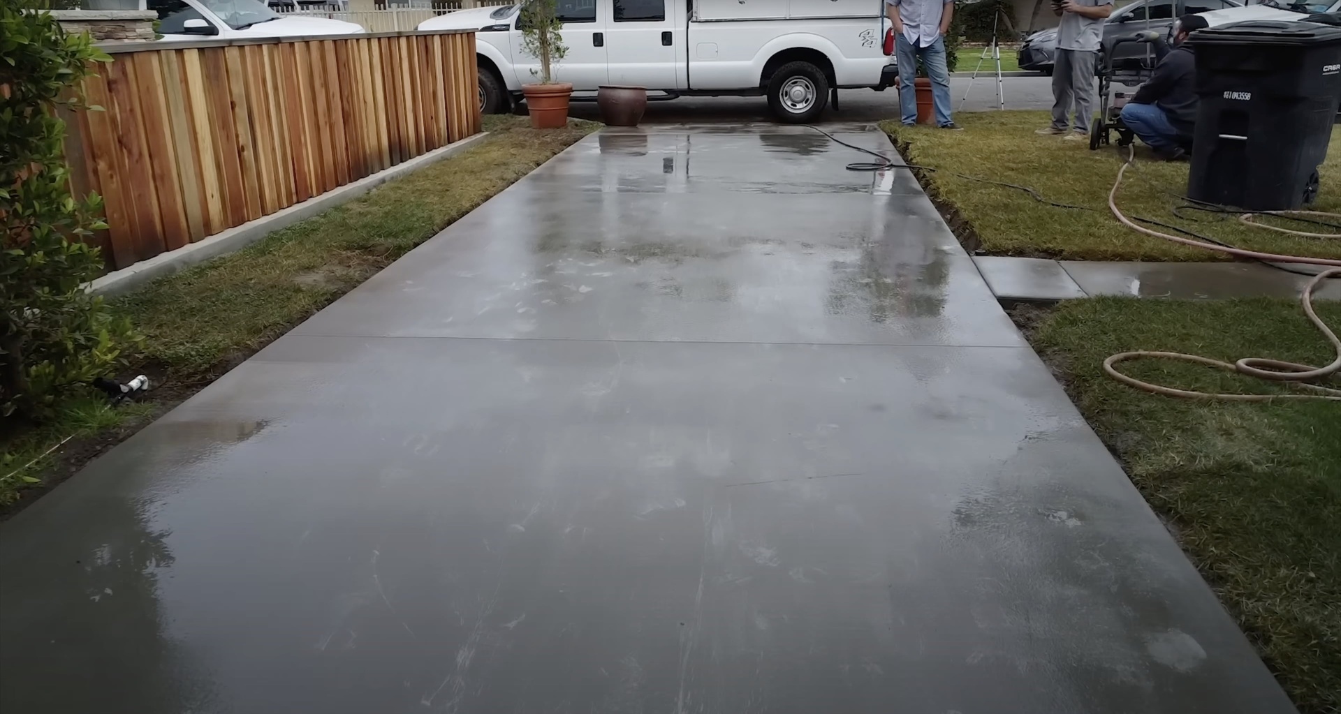 Gary Concrete - Professional concrete driveway installation services Fresh concrete driveway installation by Gary Concrete professional team